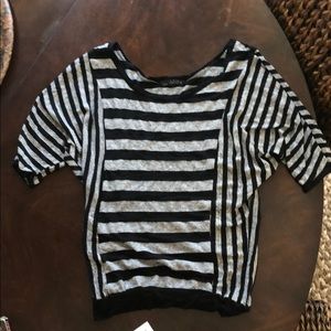 ONECLOTHING Striped Loose Tunic